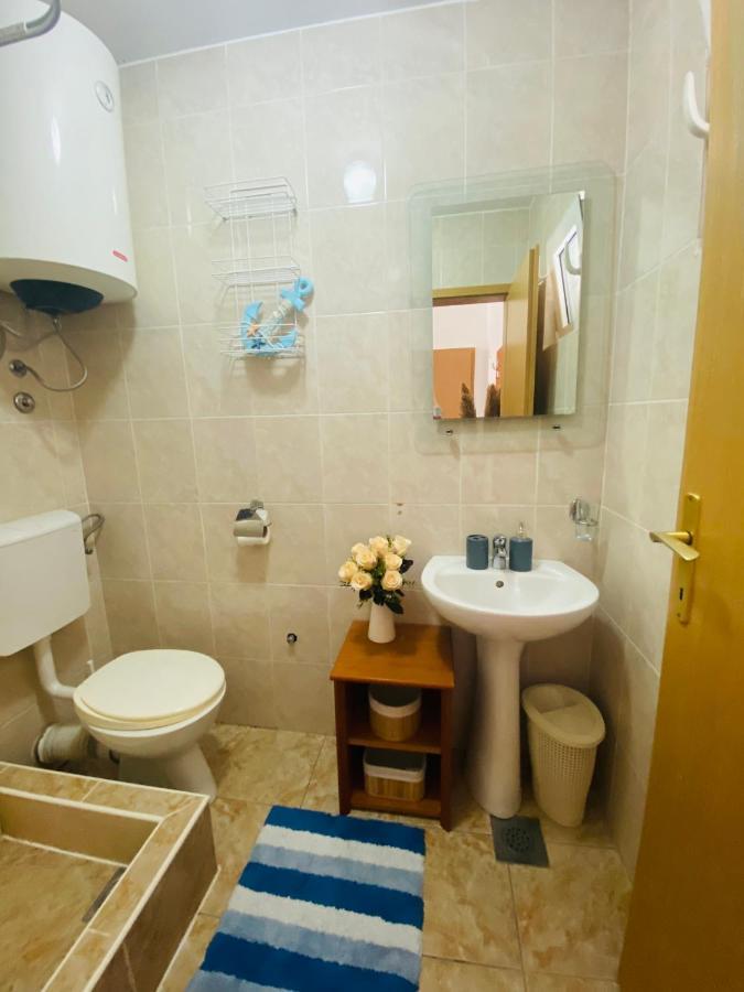 Miomir Perazic Apartments Petrovac Zewnętrze zdjęcie